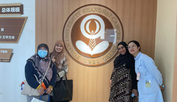 Clinicians visit a Cancer Hospital in Shanghai as part of the Musculoskeletal Symptoms in Breast Cancer Patients study